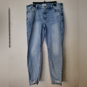 High-rise pull on jegging jean